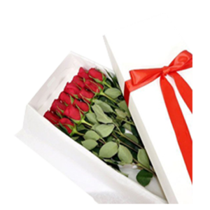 Caja con 12 Rosas Importadas