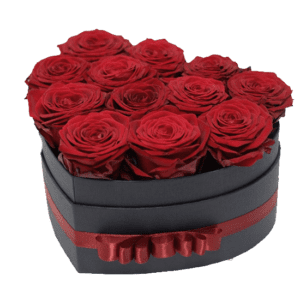 Caja corazón con 12 rosas